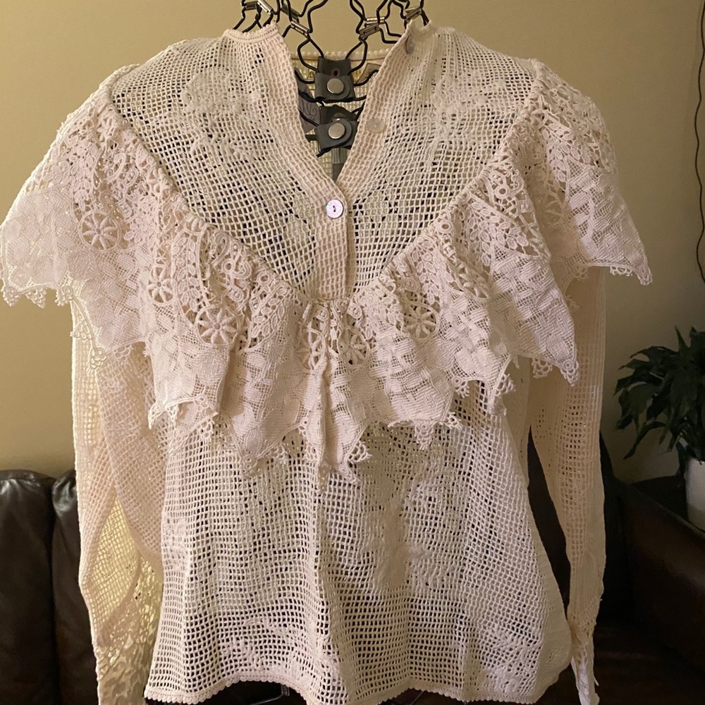 🌼Jen's Pirate Booty, Seaside  Net-Mesh Lace Blouse Size L - Picture 2 of 10